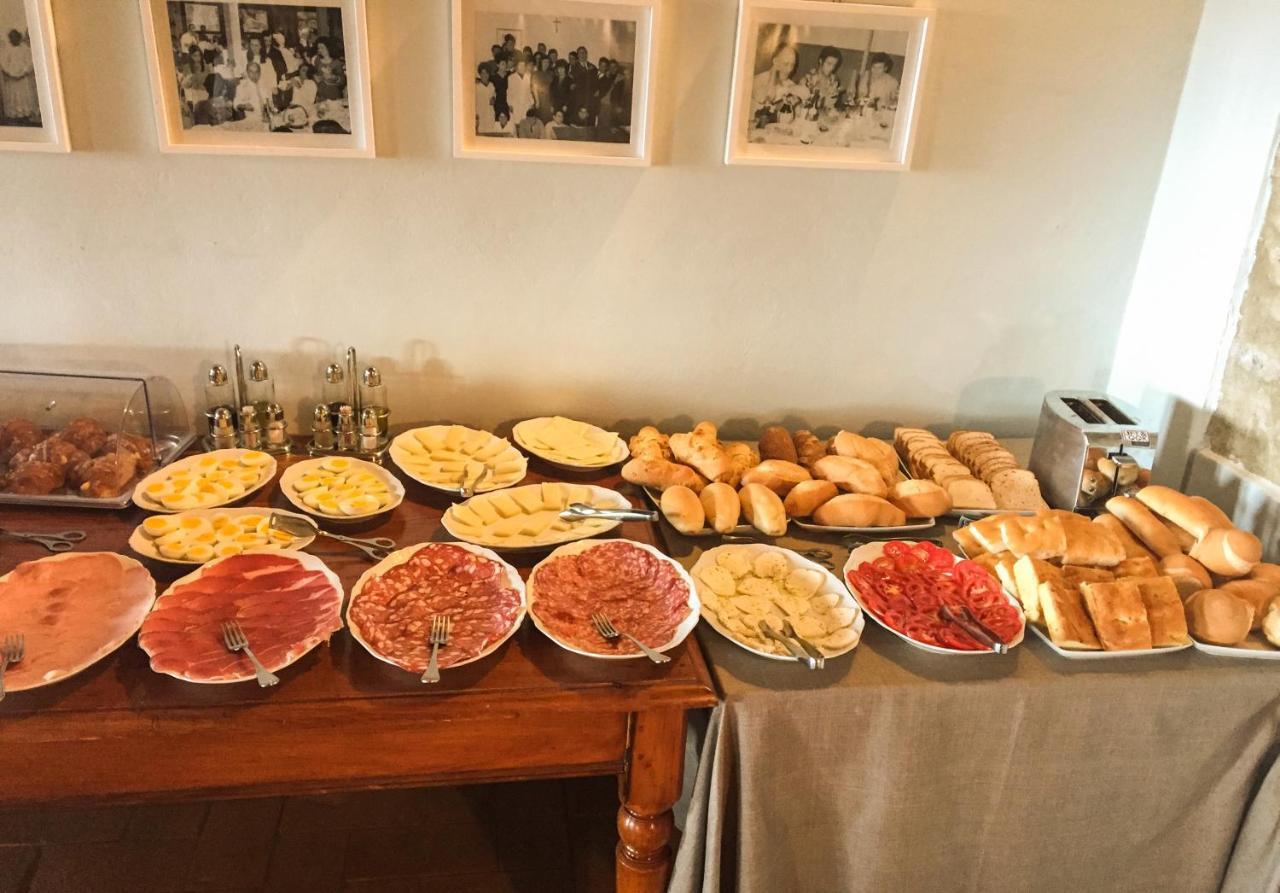 Bed and Breakfast Il Defizio Gambassi Terme Exterior foto