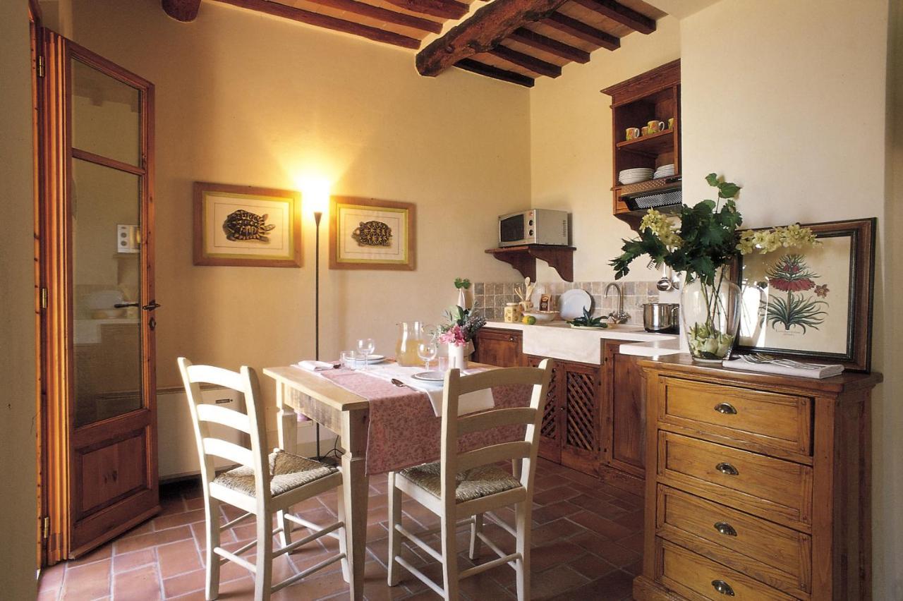 Bed and Breakfast Il Defizio Gambassi Terme Exterior foto